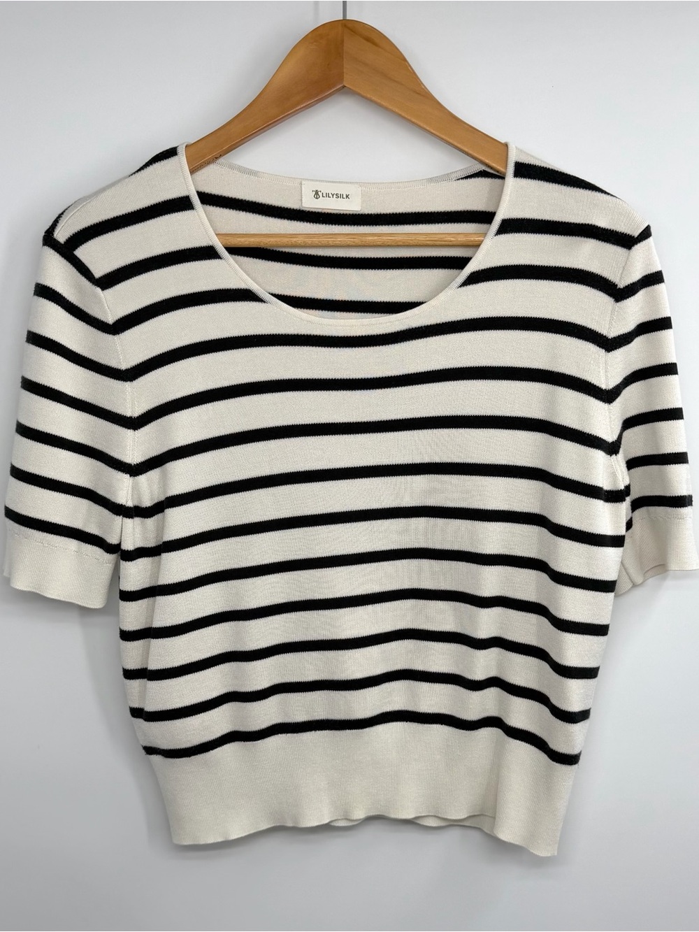 Lilysilk Scoopneck Mulberry Silk Knit Striped Cream Top - Picture 4 of 15